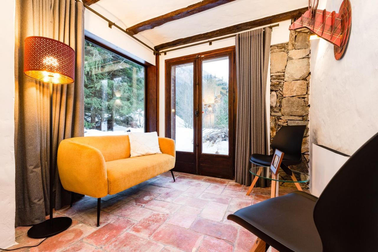 Chalet Les Praz - 280Sqm - Sauna Cinema Fitness - 5 Bedrooms In Heart Of Les Praz - By Cozee Rentals Chamonix Zewnętrze zdjęcie