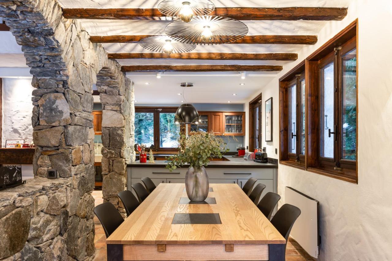 Chalet Les Praz - 280Sqm - Sauna Cinema Fitness - 5 Bedrooms In Heart Of Les Praz - By Cozee Rentals Chamonix Zewnętrze zdjęcie